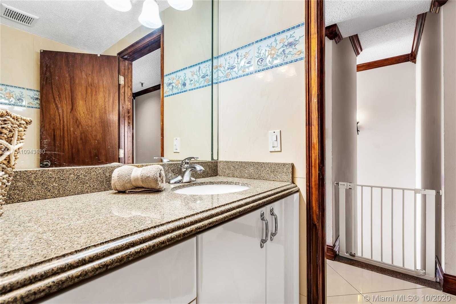 Small Image of 397 POINCIANA DR #1214, Sunny Isles Beach Number 36