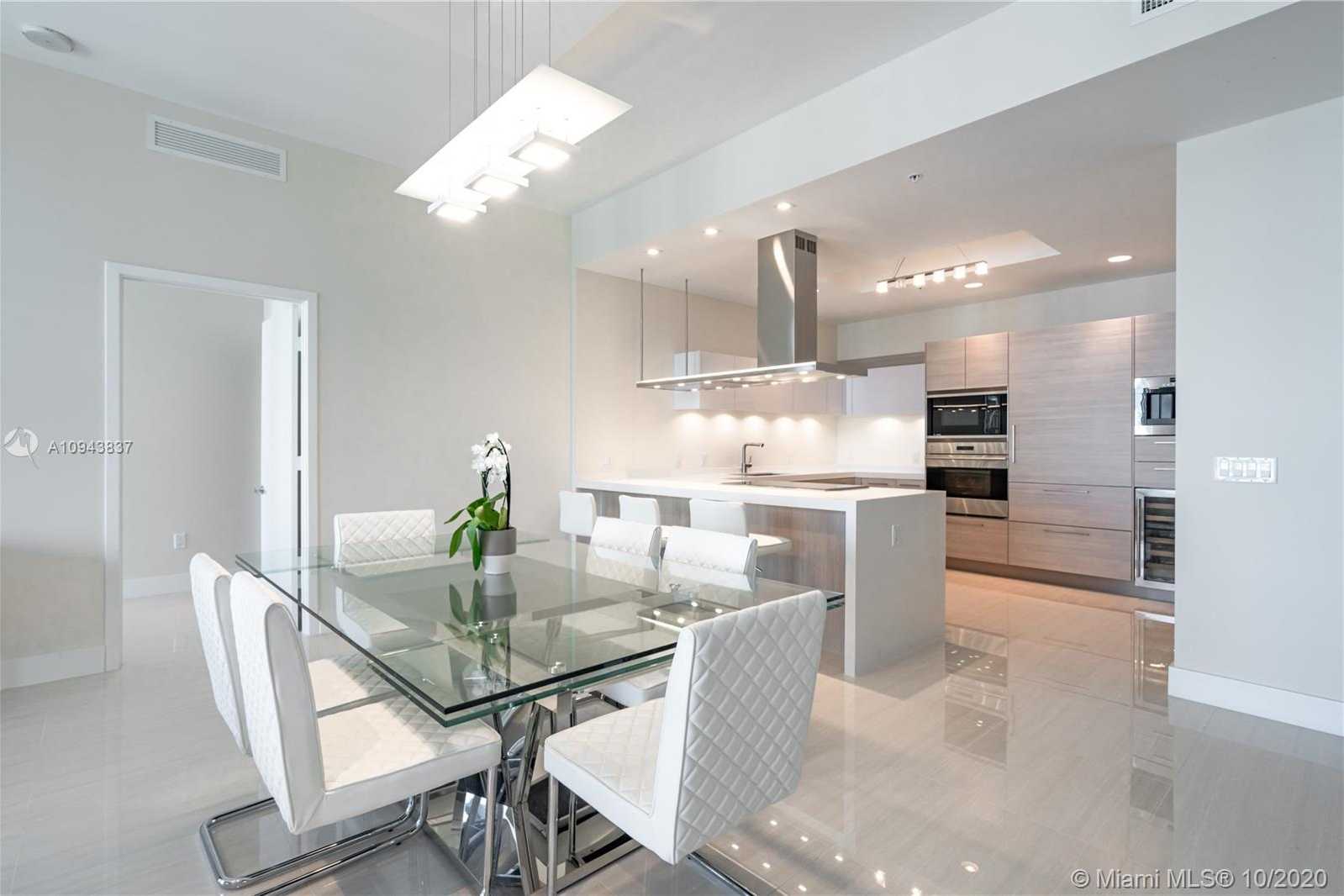 Small Image of 17111 BISCAYNE BLVD #LPH5, North Miami Beach Number 10