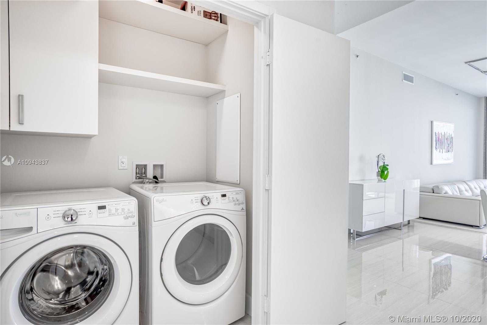 Small Image of 17111 BISCAYNE BLVD #LPH5, North Miami Beach Number 21