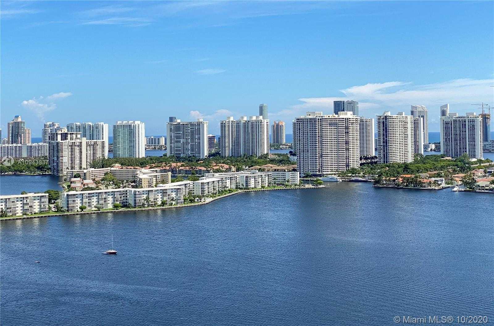 Small Image of 17111 BISCAYNE BLVD #LPH5, North Miami Beach Number 25