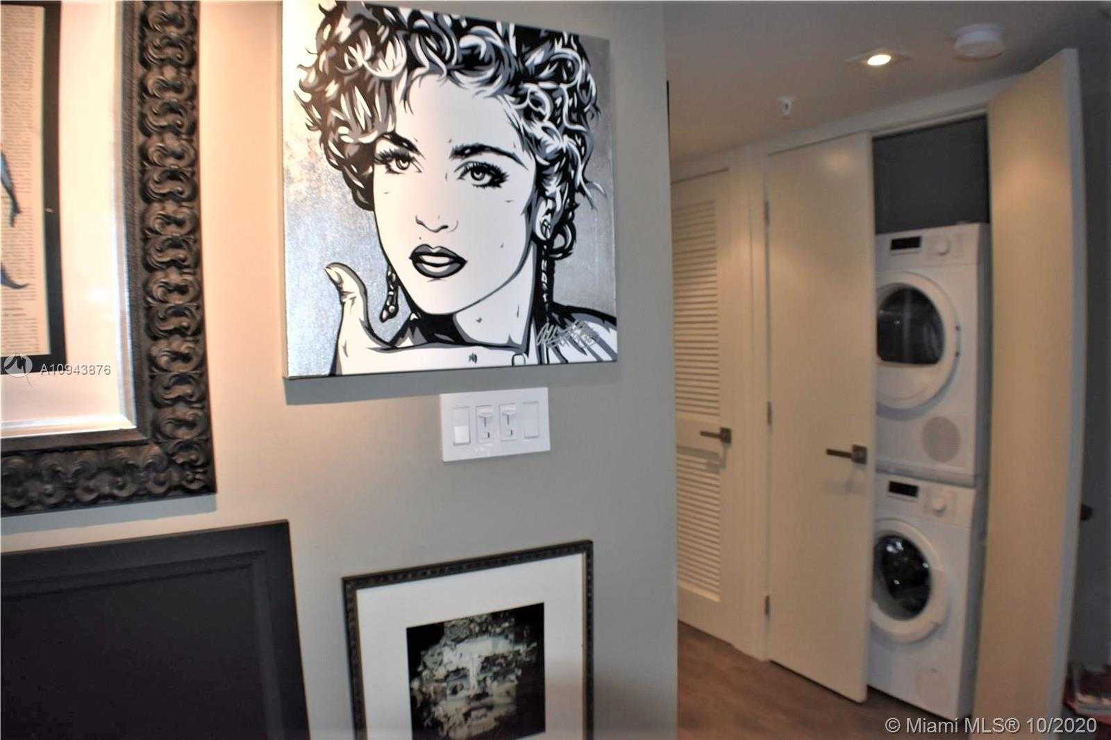 Small Image of 1688 WEST AVE #806, Miami Beach Number 13