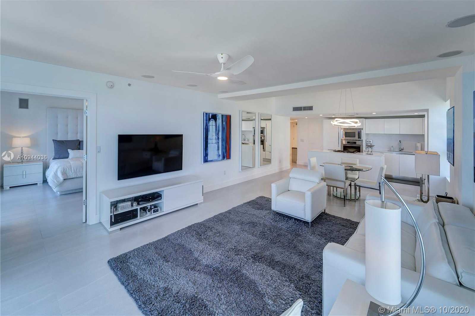Small Image of 3739 COLLINS AVE #N-402, Miami Beach Number 10