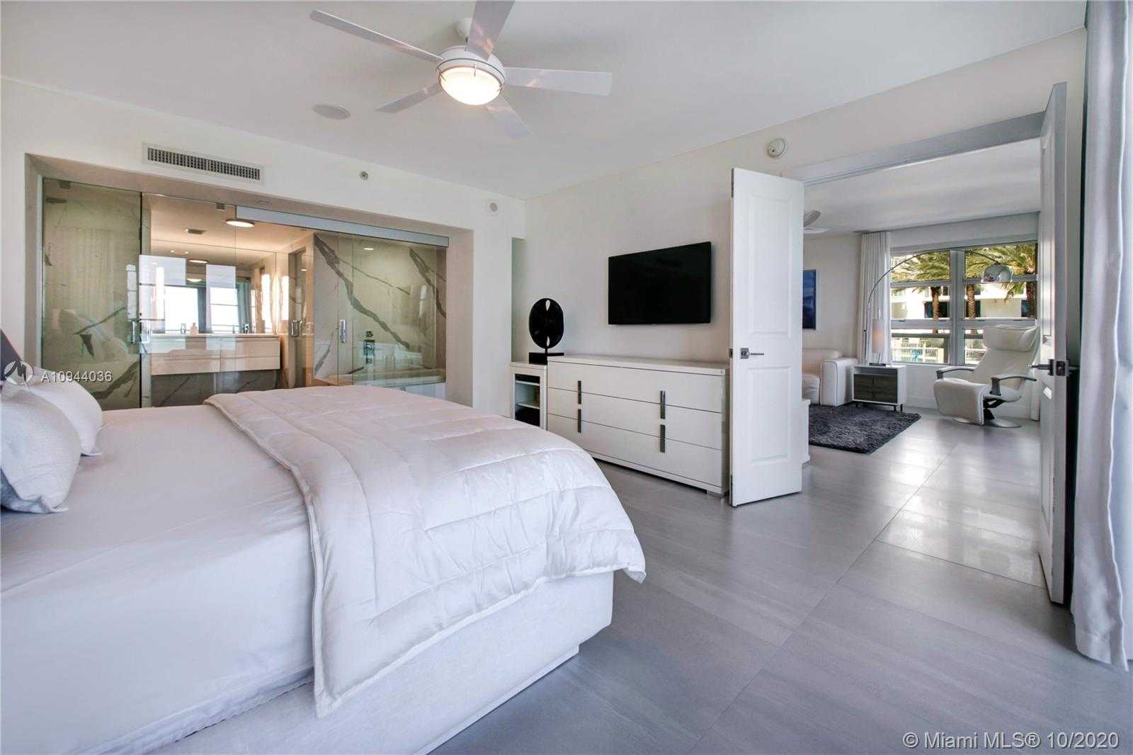 Small Image of 3739 COLLINS AVE #N-402, Miami Beach Number 15