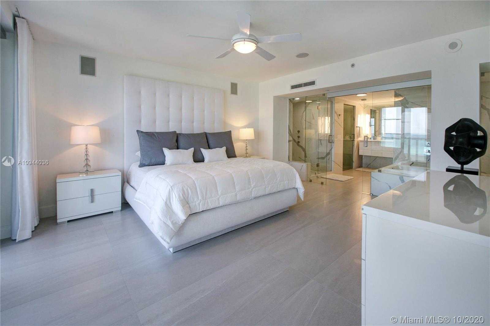 Small Image of 3739 COLLINS AVE #N-402, Miami Beach Number 19