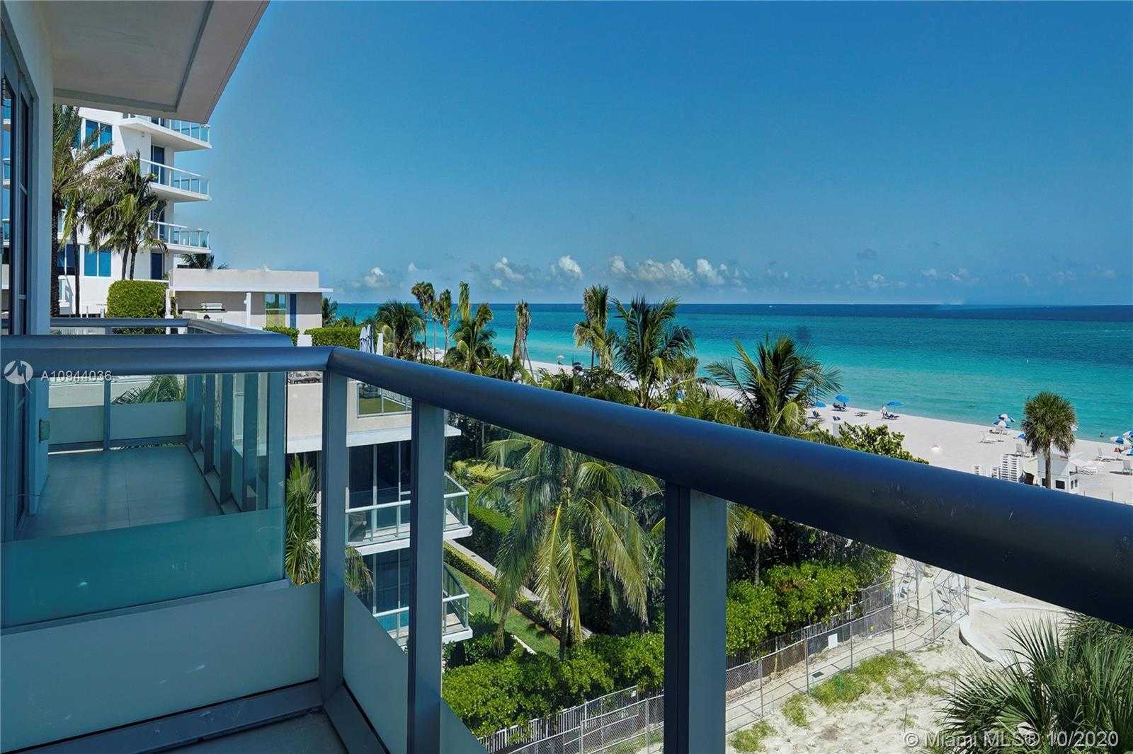 Small Image of 3739 COLLINS AVE #N-402, Miami Beach Number 28