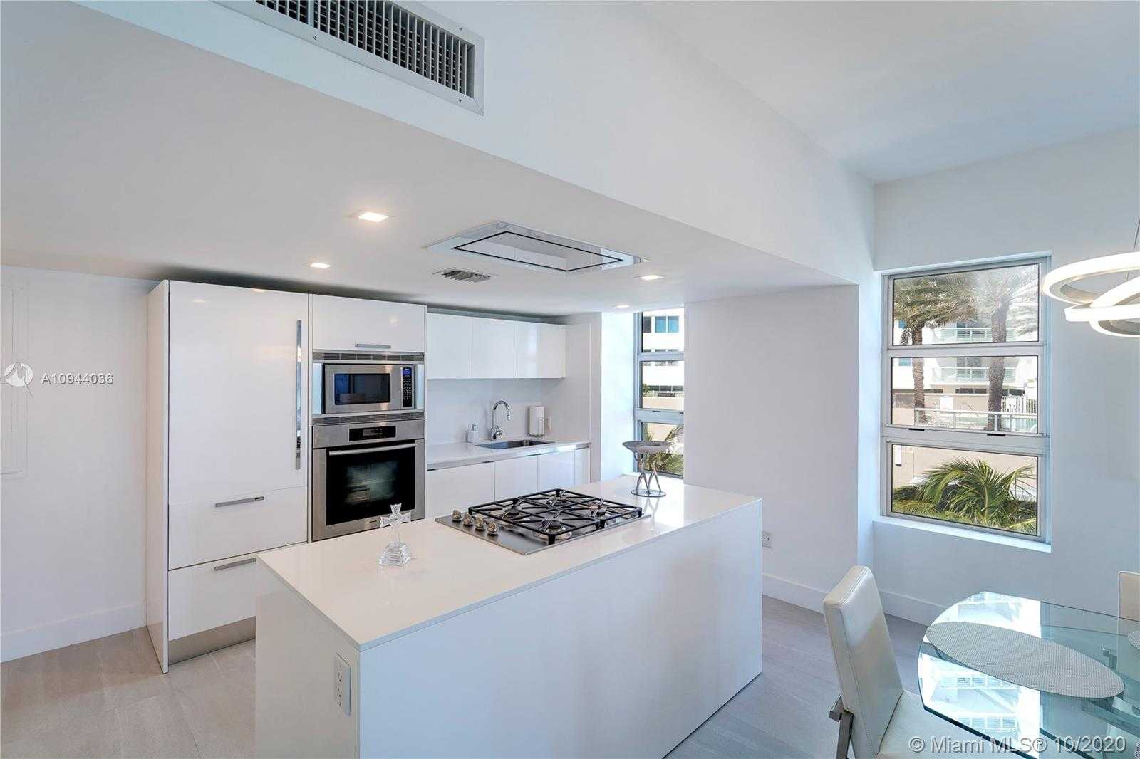 Small Image of 3739 COLLINS AVE #N-402, Miami Beach Number 6