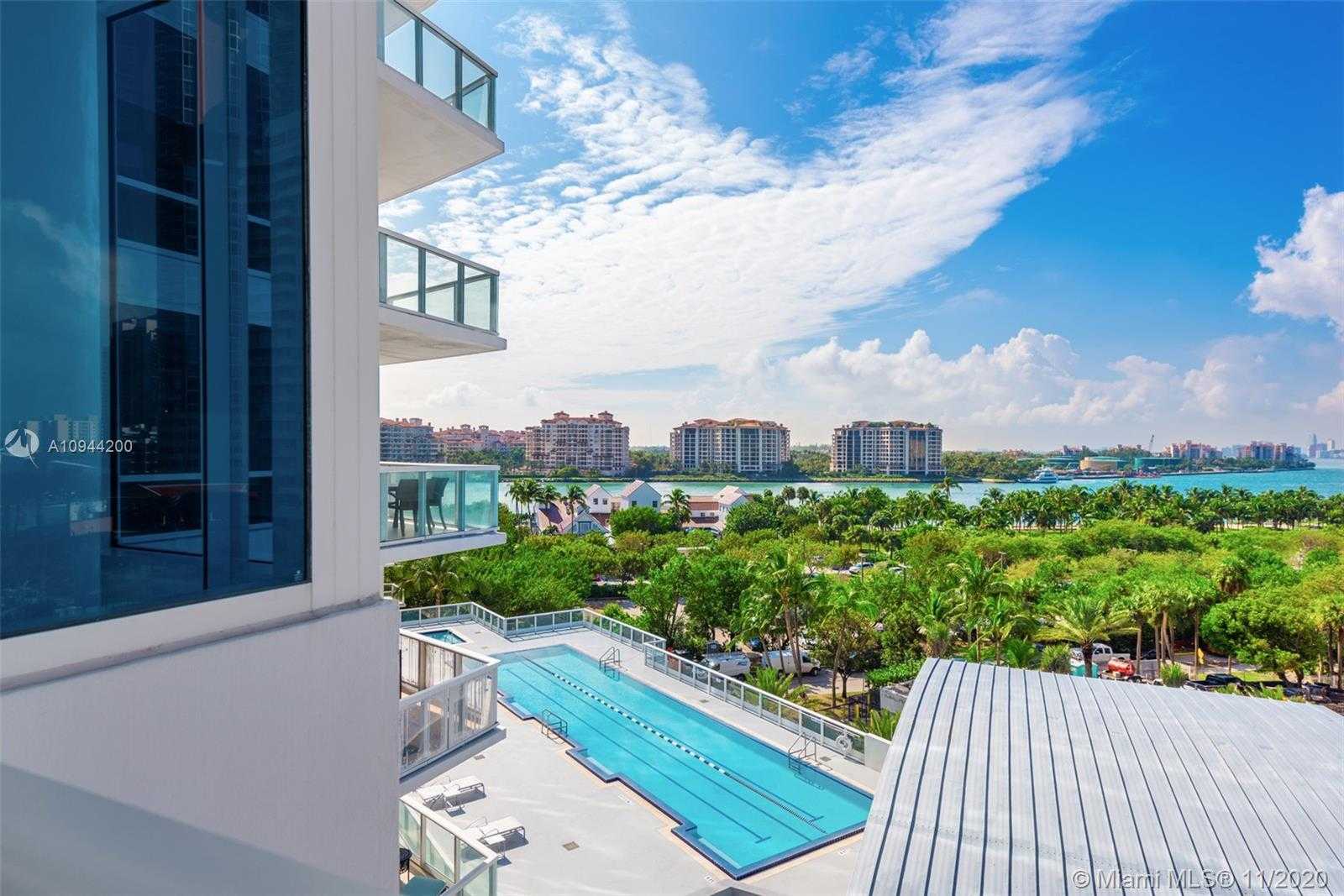 Small Image of 100 SOUTH POINTE DR #710, Miami Beach Number 49