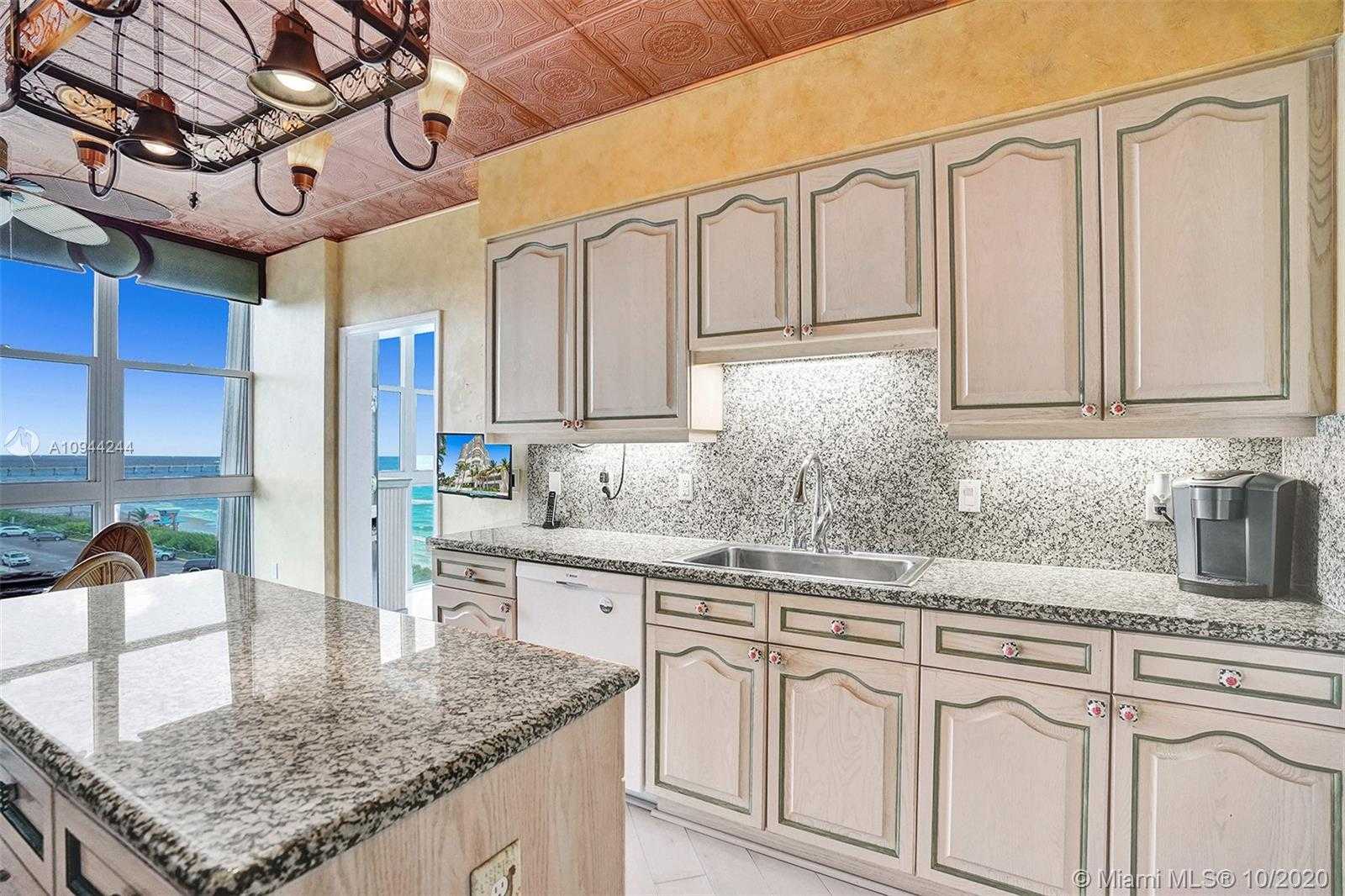 Small Image of 6051 NORTH OCEAN DR #505, Hollywood Number 20
