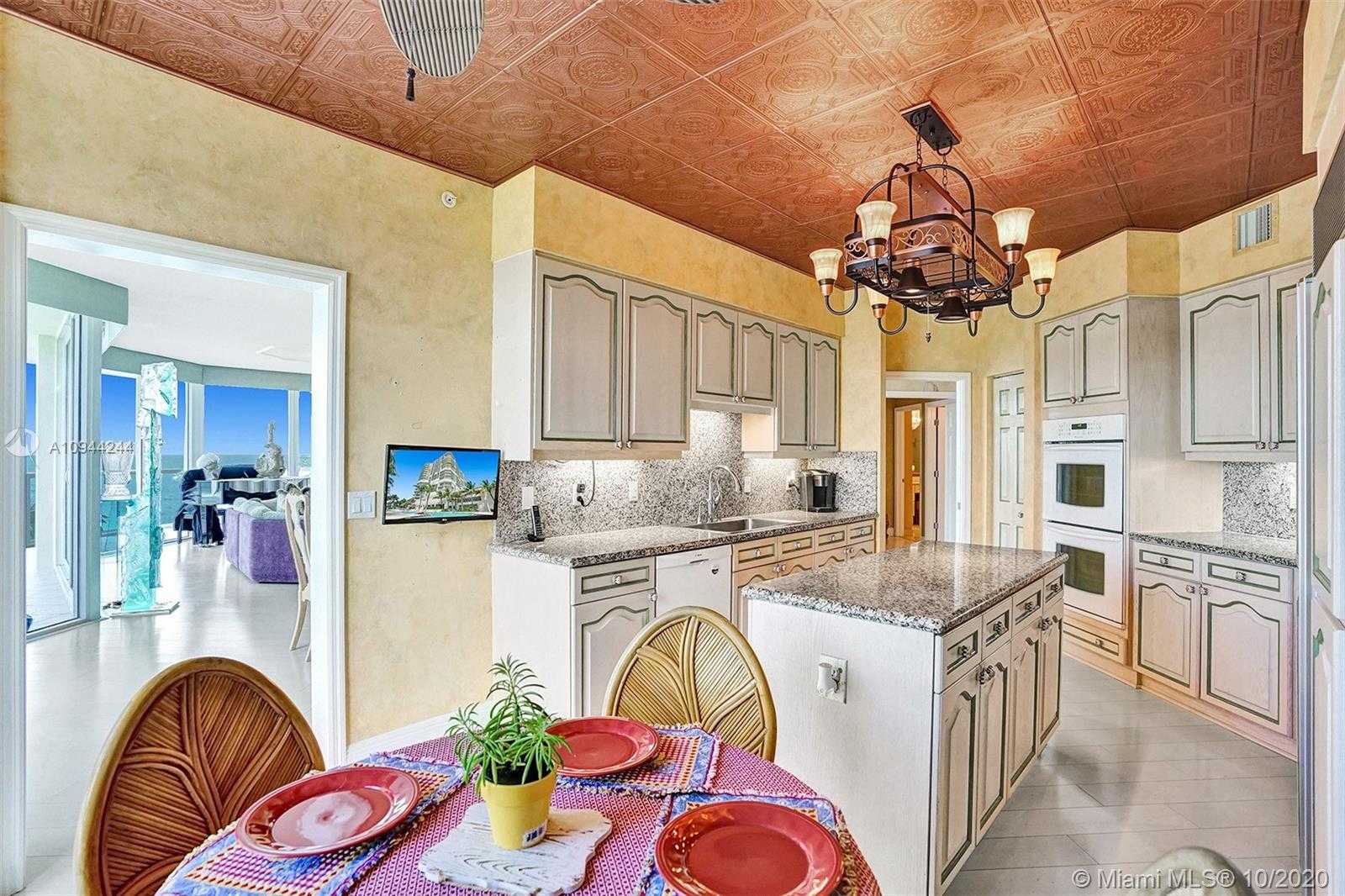 Small Image of 6051 NORTH OCEAN DR #505, Hollywood Number 25