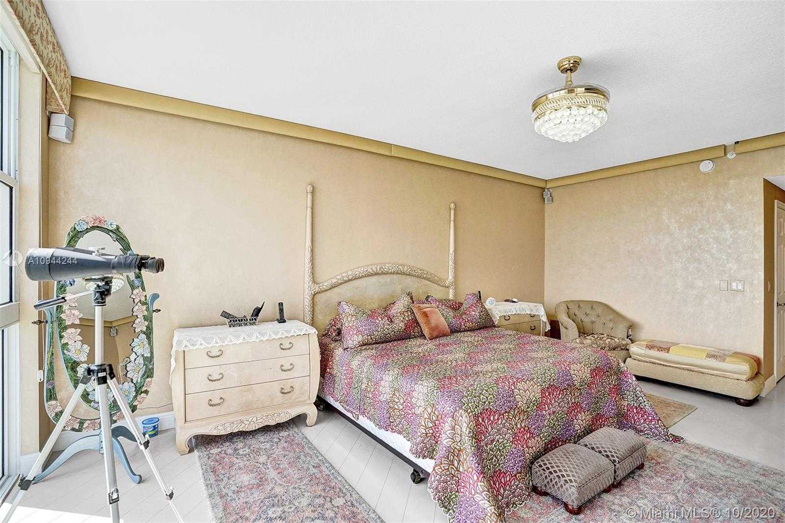 Small Image of 6051 NORTH OCEAN DR #505, Hollywood Number 30