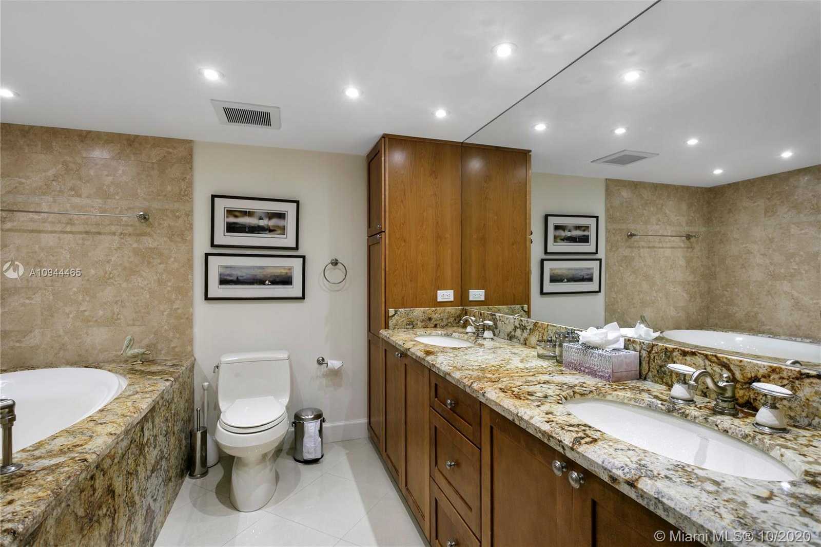 Small Image of 5070 NORTH OCEAN DR #7A, Riviera Beach Number 16