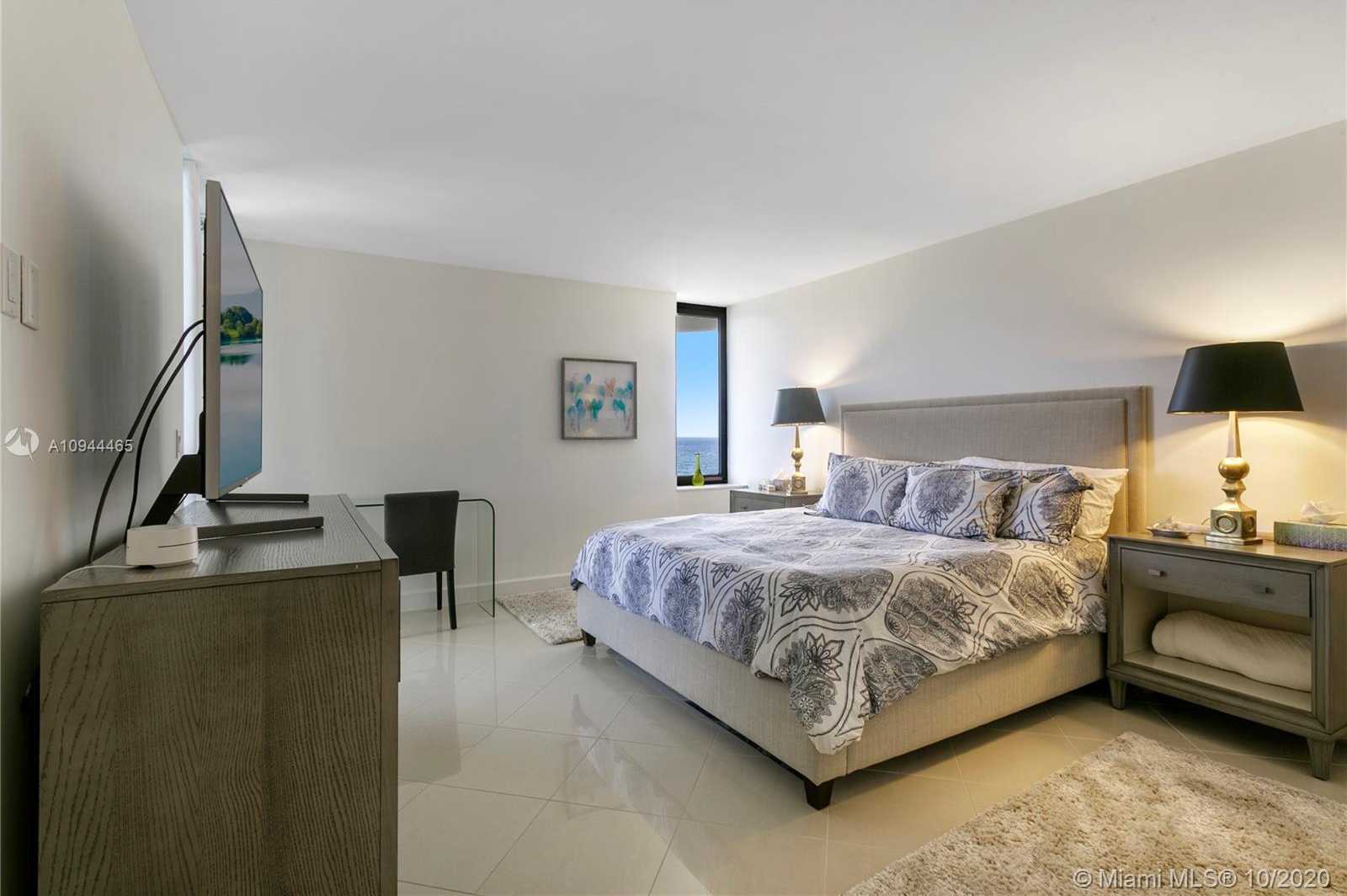 Small Image of 5070 NORTH OCEAN DR #7A, Riviera Beach Number 19
