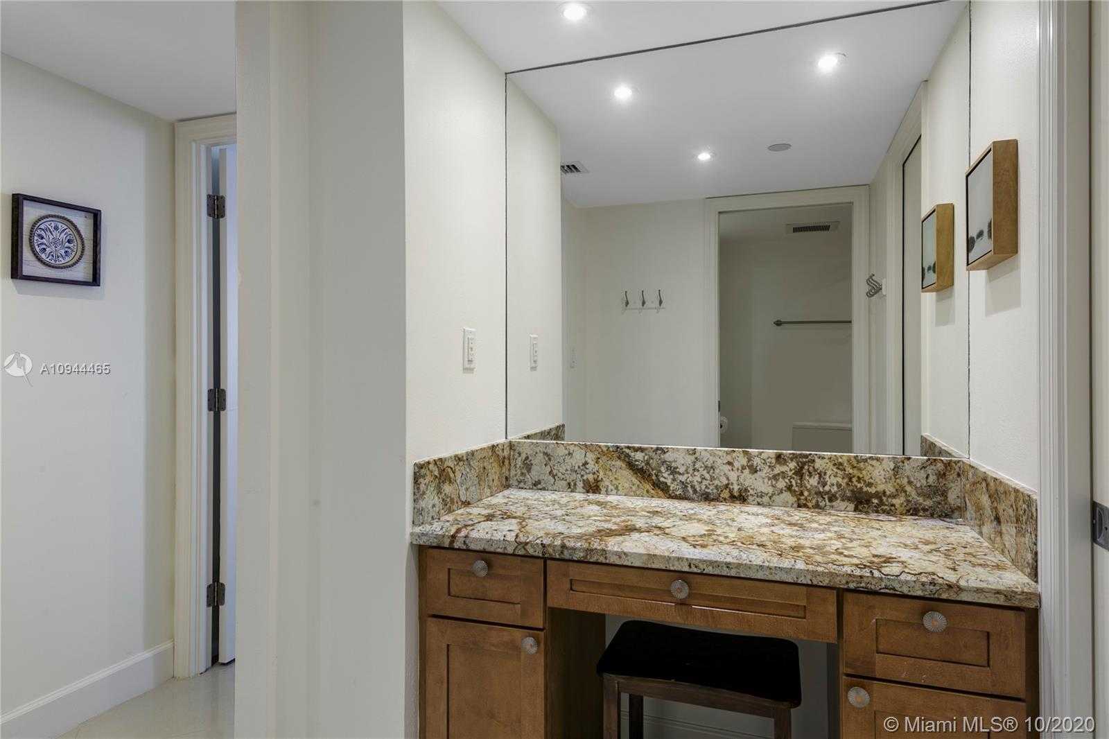 Small Image of 5070 NORTH OCEAN DR #7A, Riviera Beach Number 21
