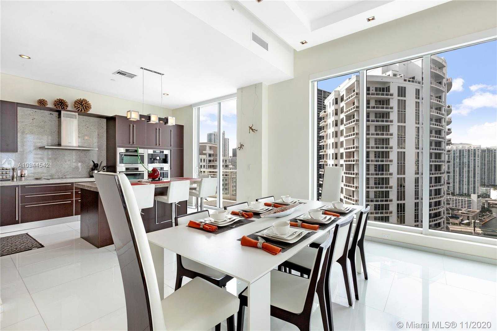 Small Image of 900 BRICKELL KEY BLVD #2601, Miami Number 4