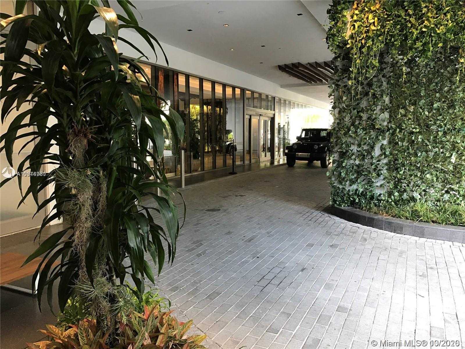 Small Image of 1010 BRICKELL AVE #4301, Miami Number 2
