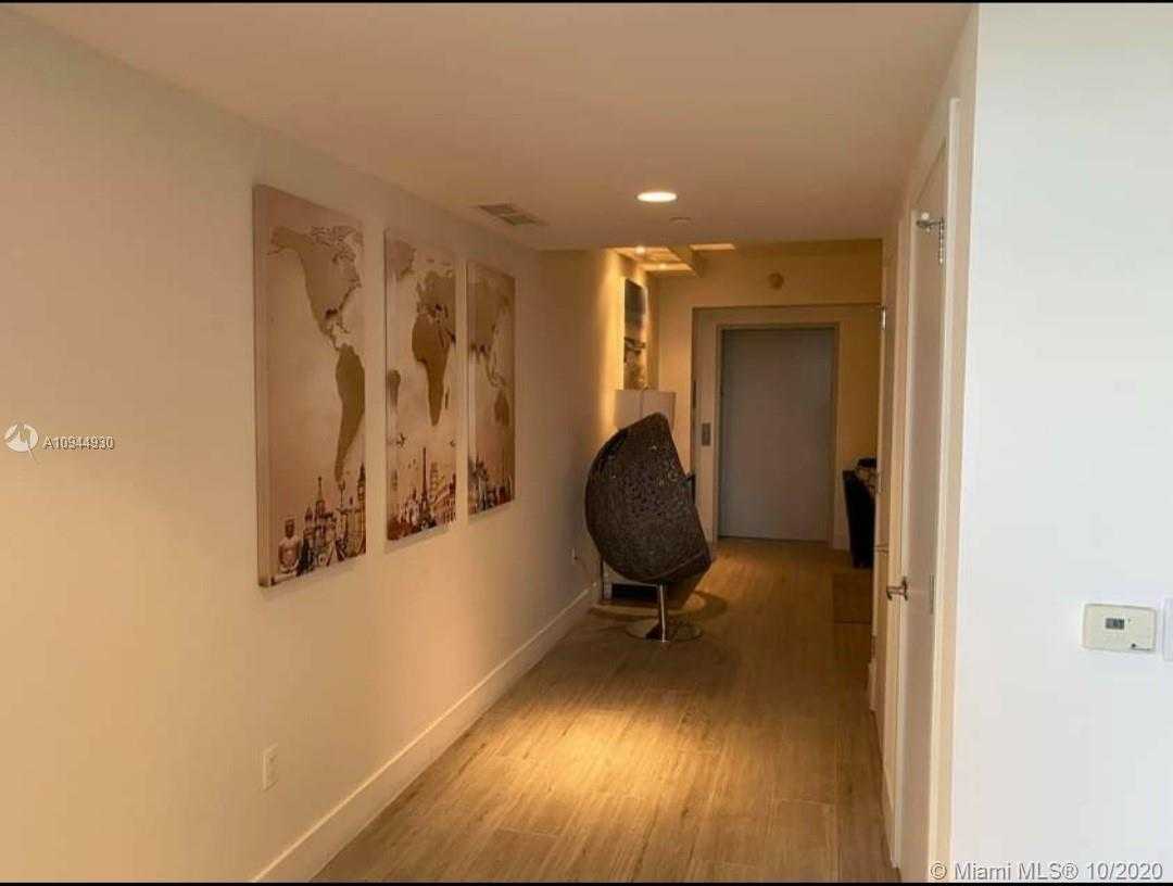 Small Image of 1010 BRICKELL AVE #4301, Miami Number 34