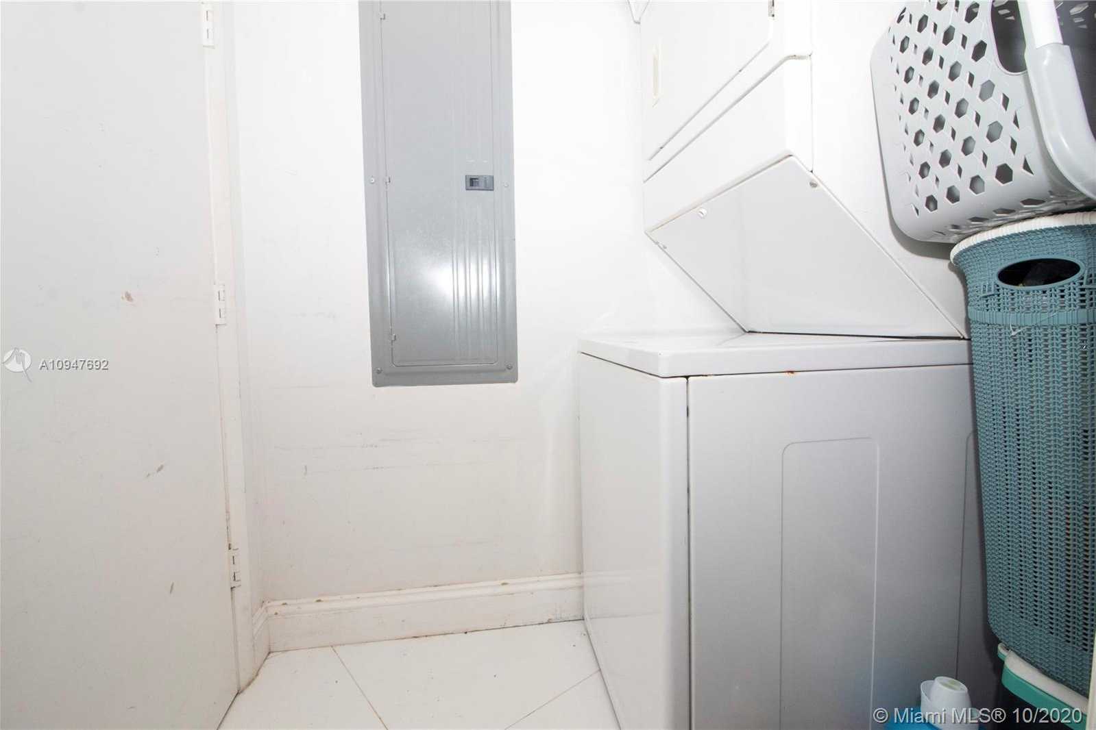 Small Image of 15901 COLLINS AVE #1207, Sunny Isles Beach Number 20