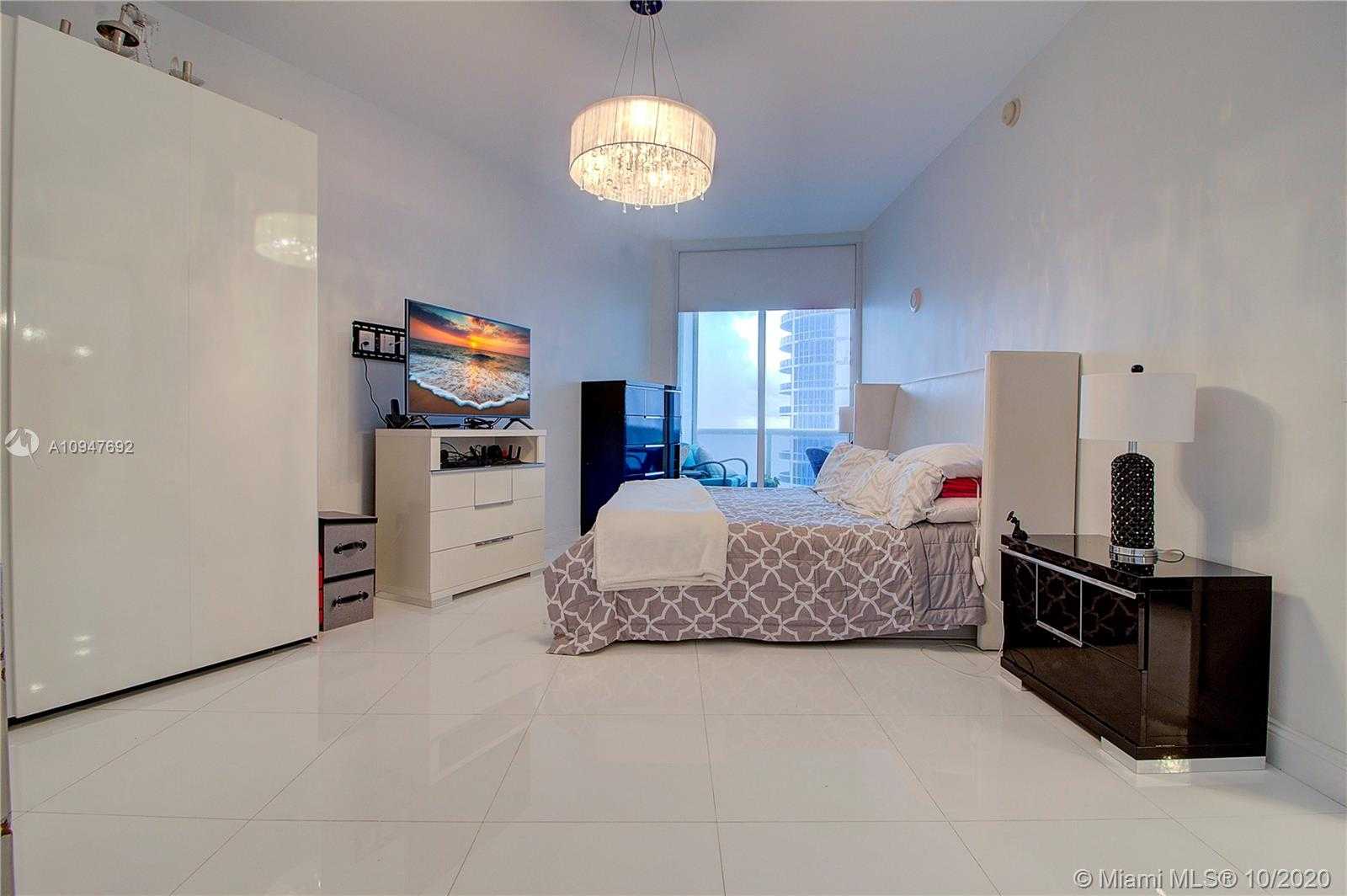 Small Image of 15901 COLLINS AVE #1207, Sunny Isles Beach Number 22