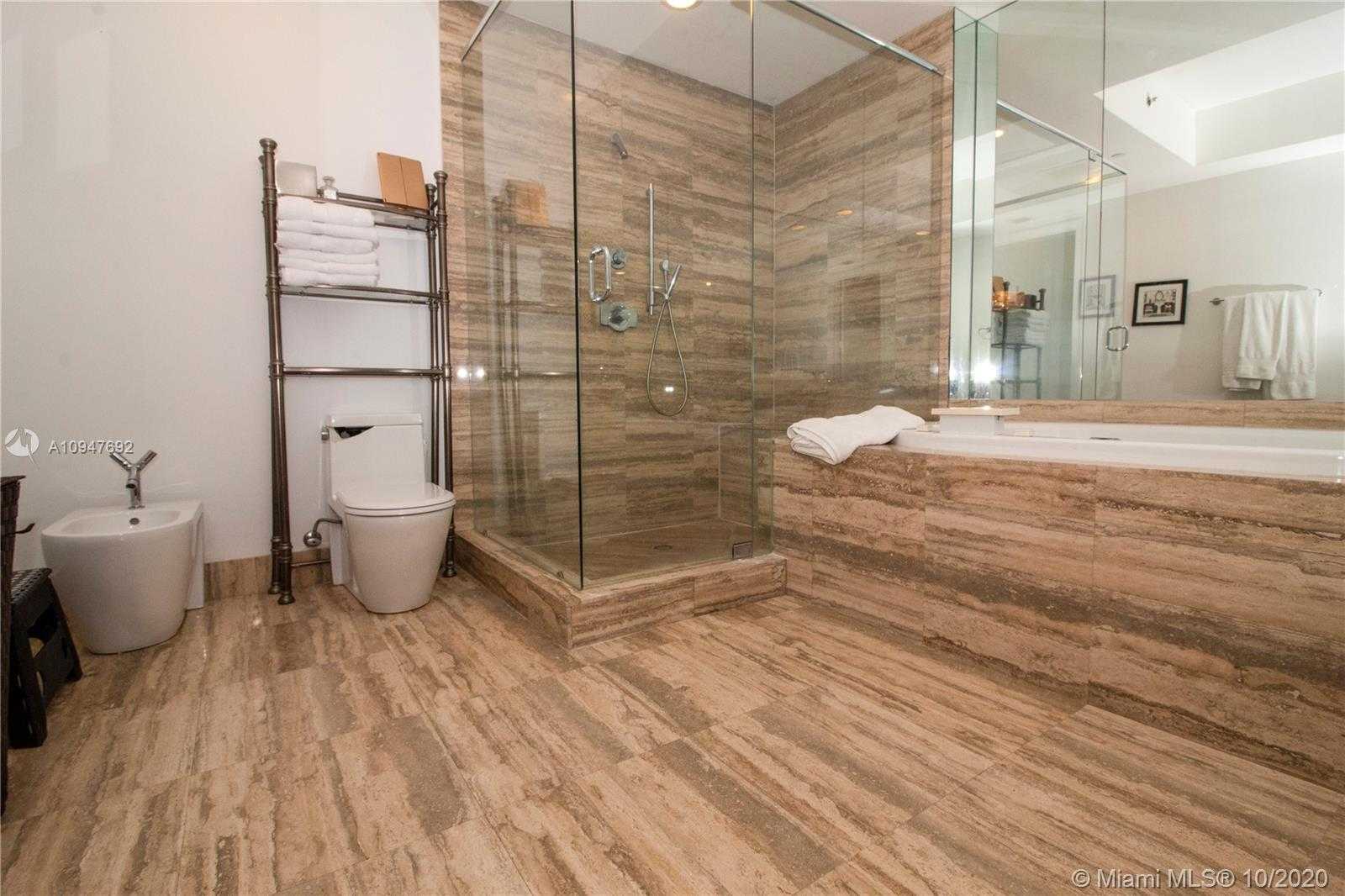 Small Image of 15901 COLLINS AVE #1207, Sunny Isles Beach Number 25
