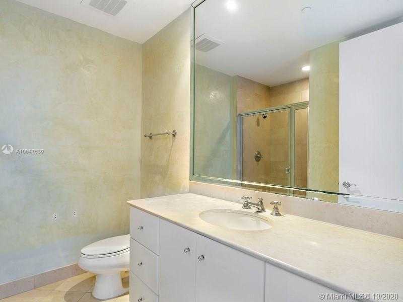 Small Image of 100 SOUTH POINTE DR #1908, Miami Beach Number 10