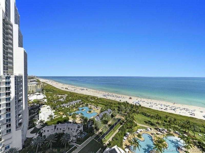 Small Image of 100 SOUTH POINTE DR #1908, Miami Beach Number 3