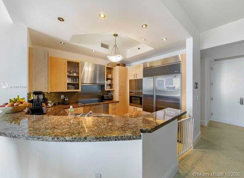 Small Image of 100 SOUTH POINTE DR #1908, Miami Beach Number 7