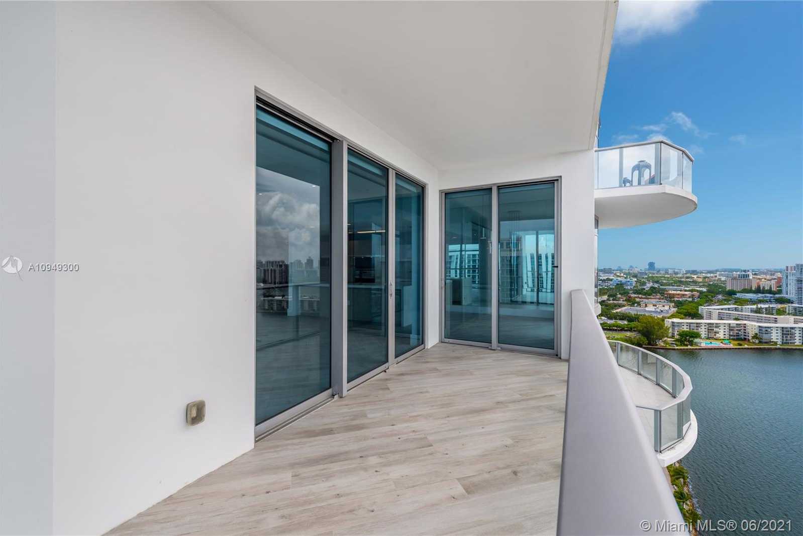 Small Image of 17301 BISCAYNE BLVD #L-PH-9, North Miami Beach Number 16