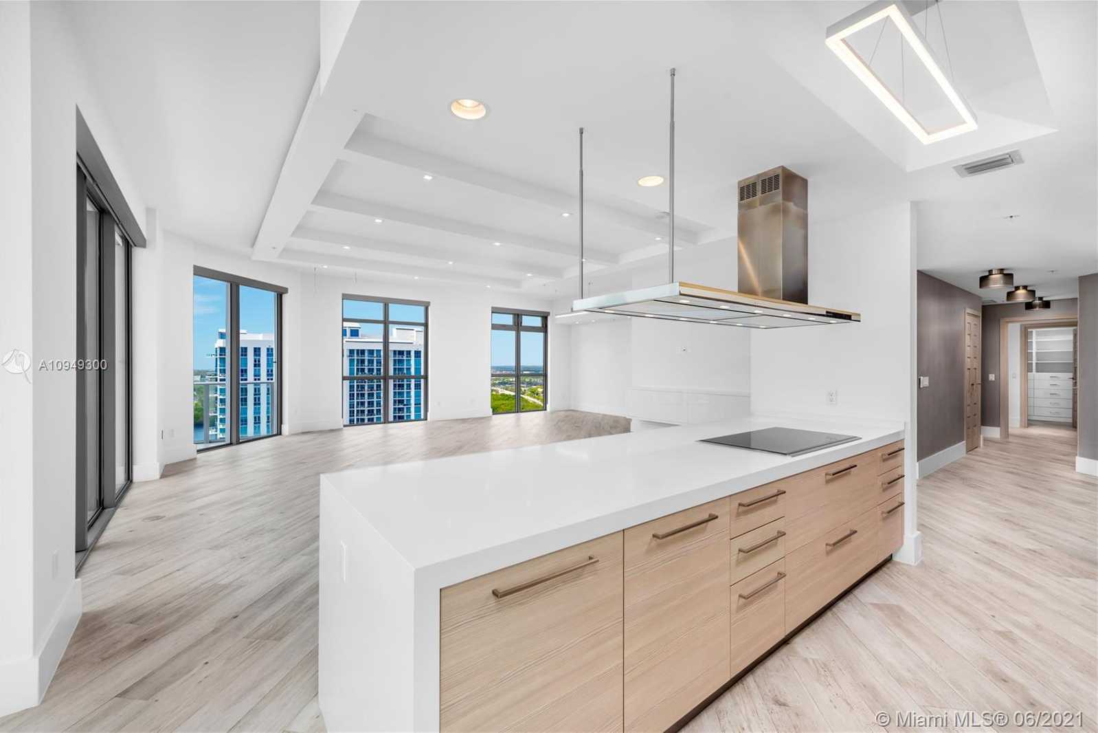 Small Image of 17301 BISCAYNE BLVD #L-PH-9, North Miami Beach Number 26