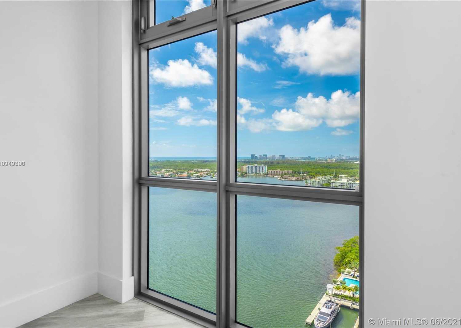 Small Image of 17301 BISCAYNE BLVD #L-PH-9, North Miami Beach Number 35