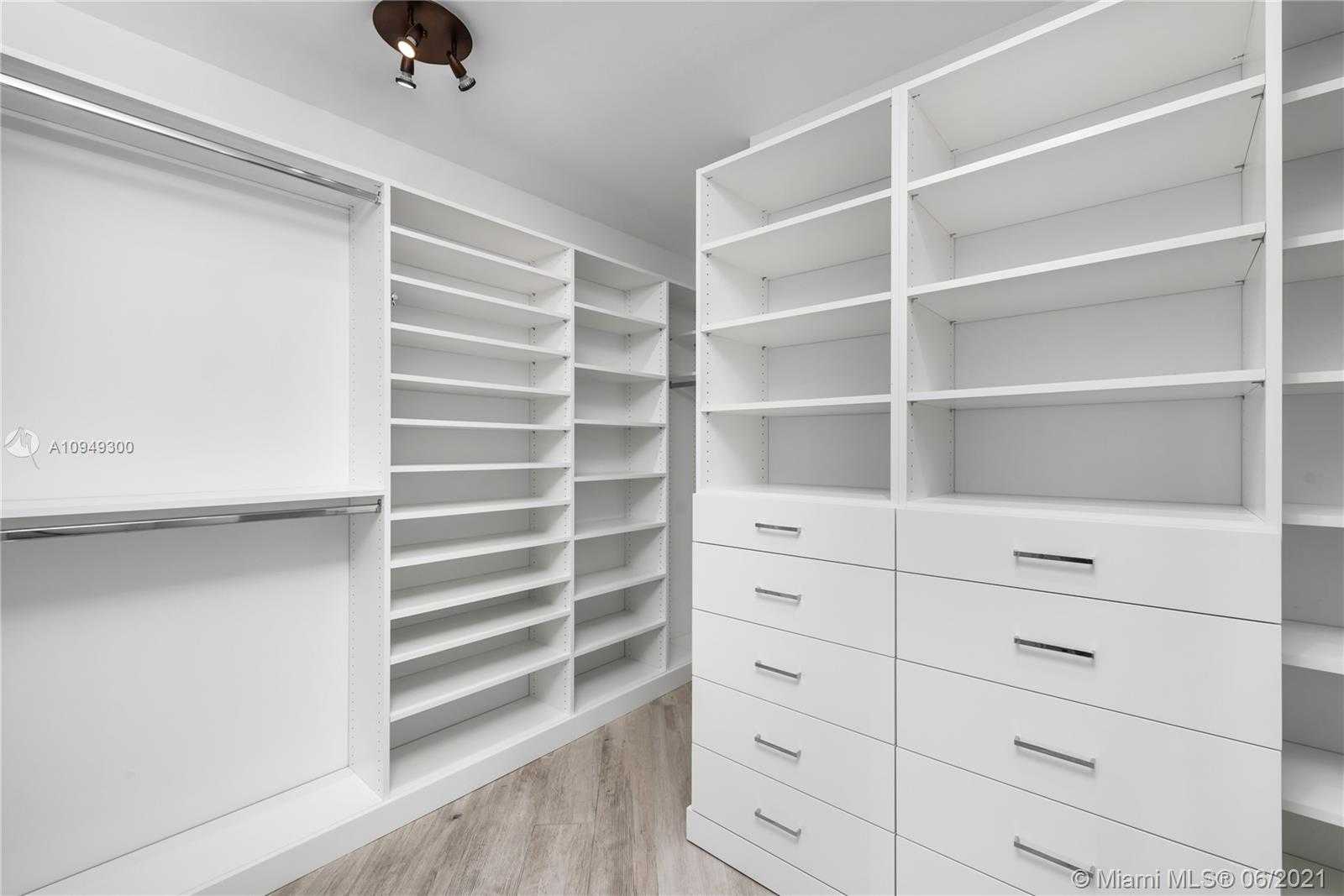 Small Image of 17301 BISCAYNE BLVD #L-PH-9, North Miami Beach Number 48