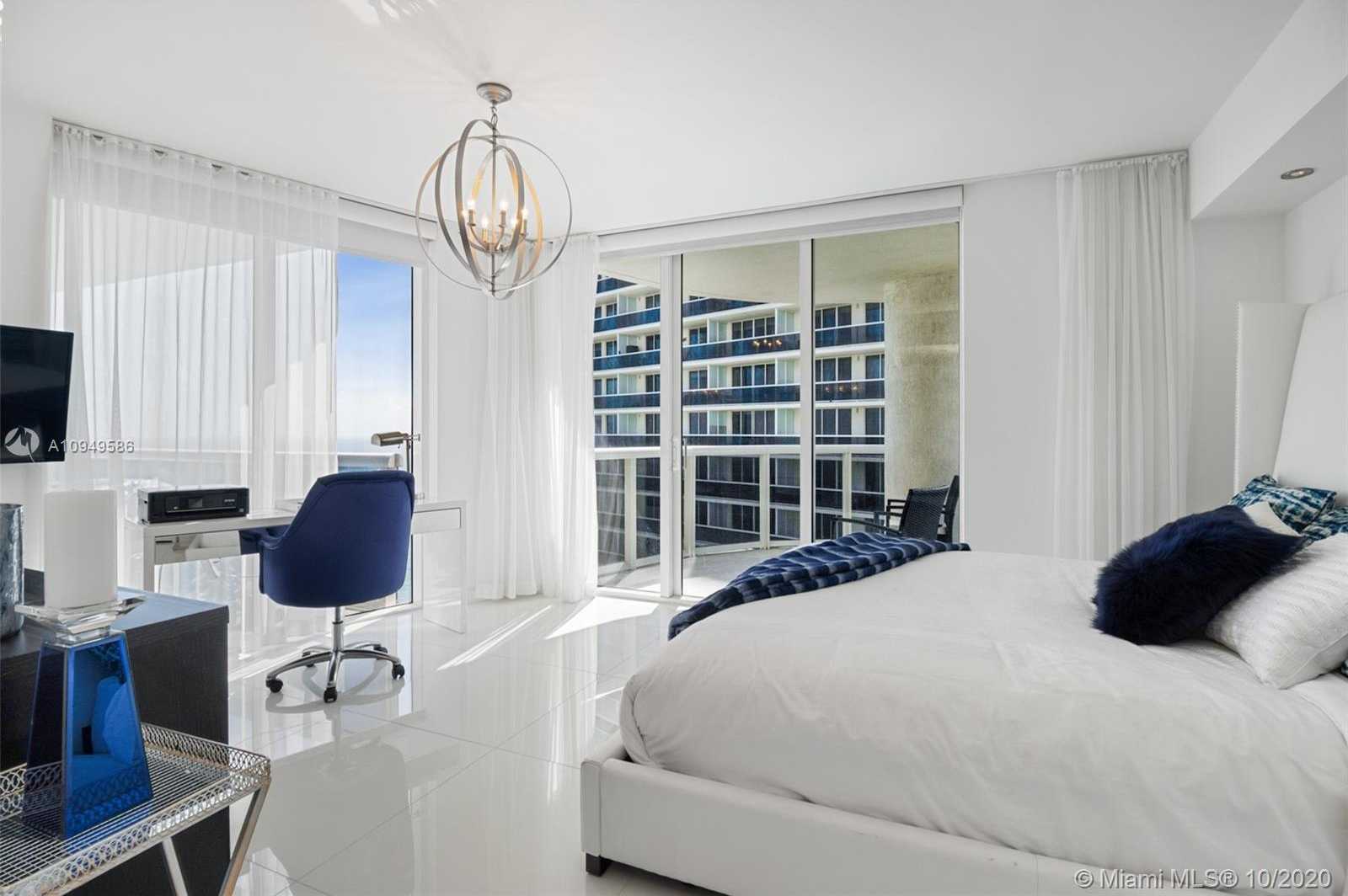 Small Image of 1800 SOUTH OCEAN DR #LPH 05, Hallandale Beach Number 27