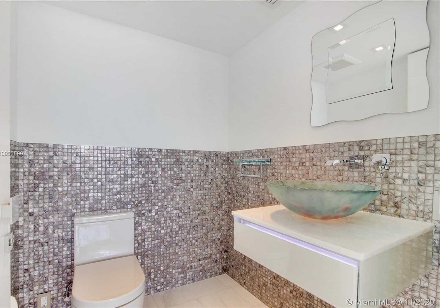 Small Image of 400 ALTON RD #2001, Miami Beach Number 14