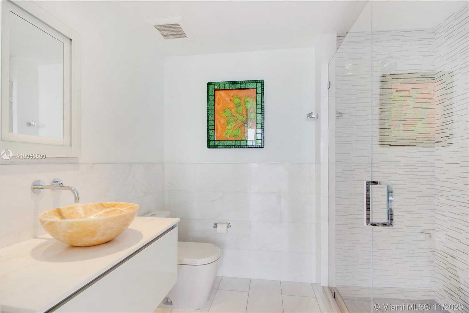 Small Image of 400 ALTON RD #2001, Miami Beach Number 15