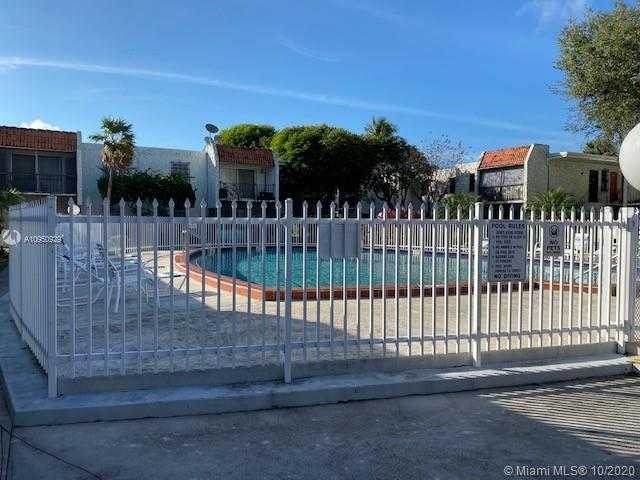 Small Image of 8701 SOUTH WEST 141ST ST #G7, Palmetto Bay Number 5