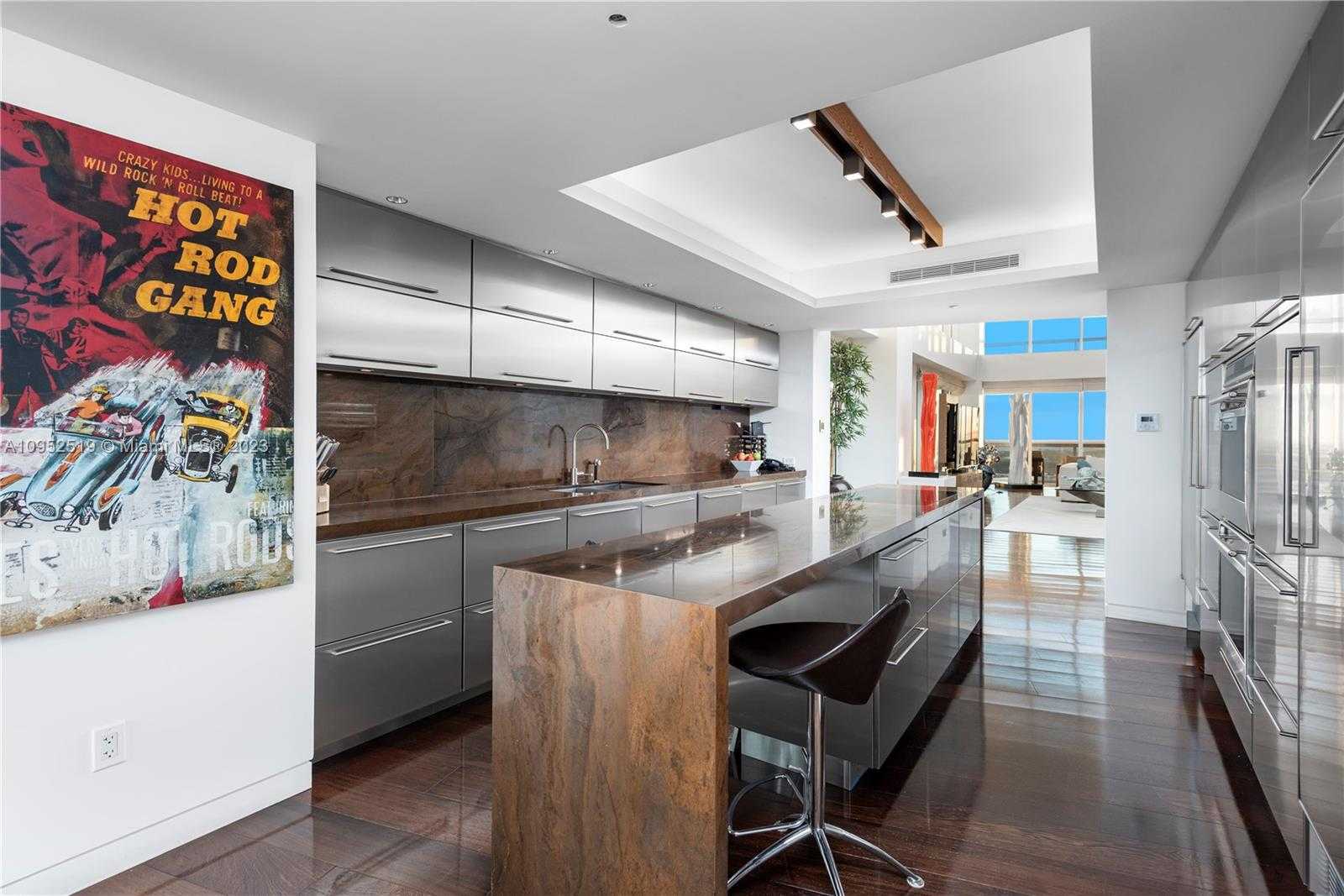 Small Image of 450 ALTON RD #PH2, Miami Beach Number 15