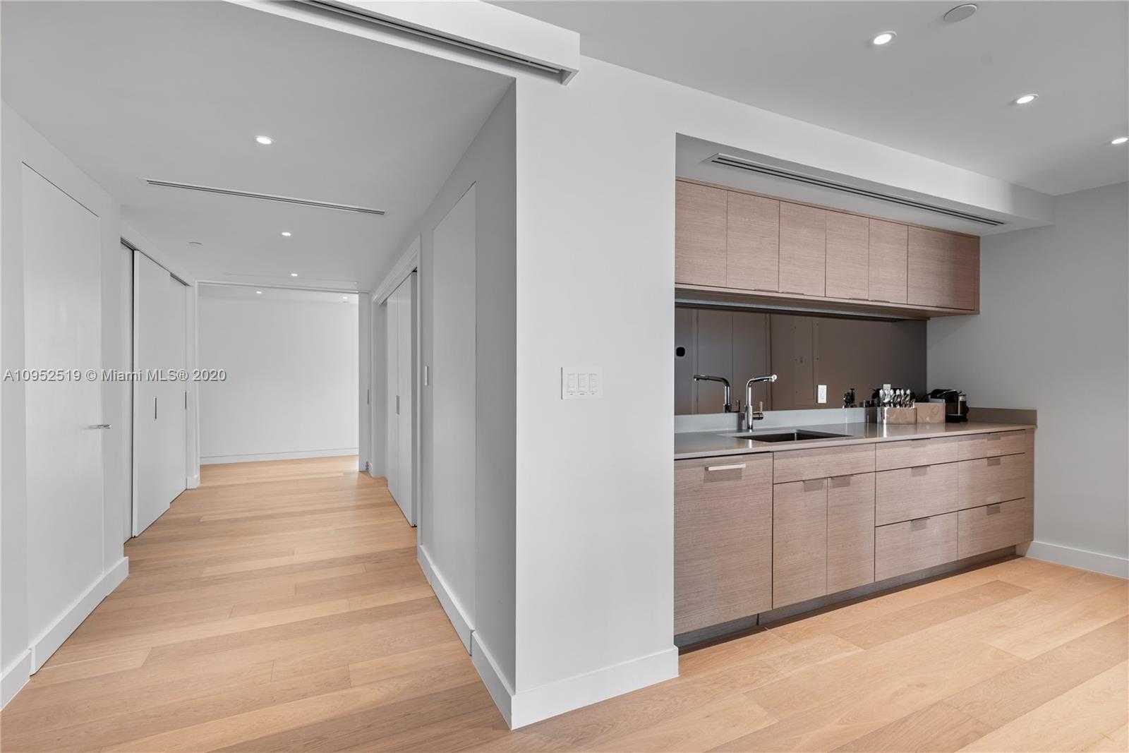 Small Image of 450 ALTON RD #PH2, Miami Beach Number 26