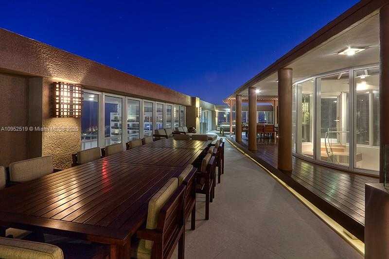 Small Image of 450 ALTON RD #PH2, Miami Beach Number 34