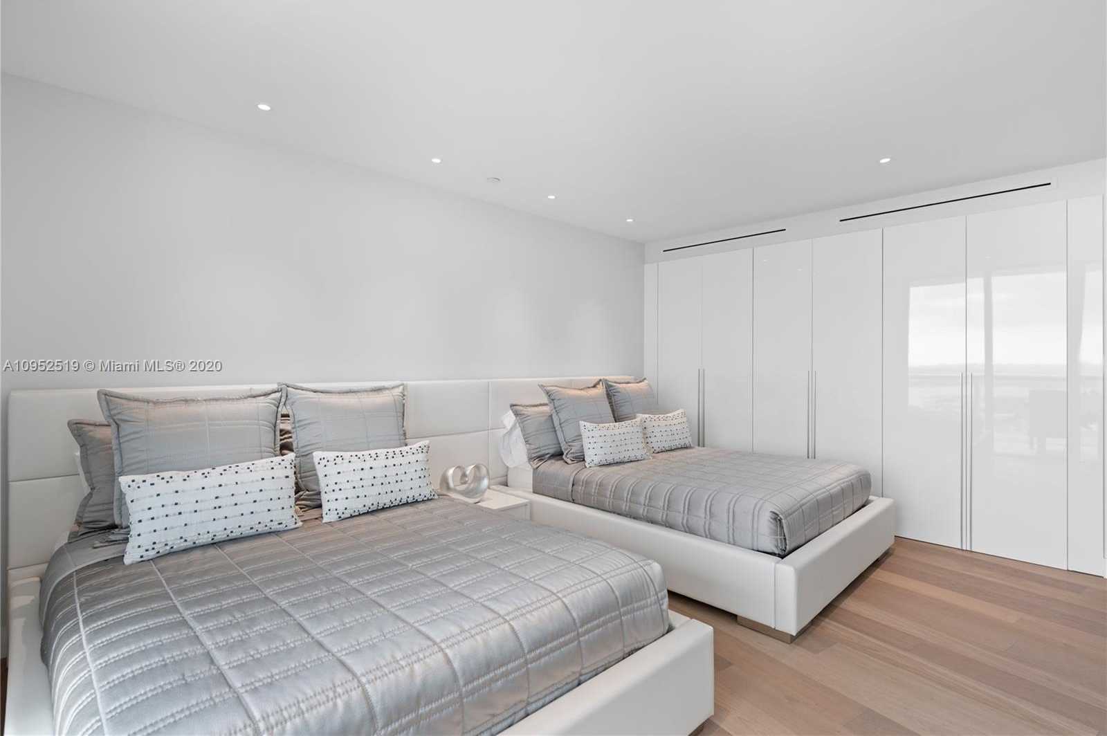 Small Image of 450 ALTON RD #PH2, Miami Beach Number 71