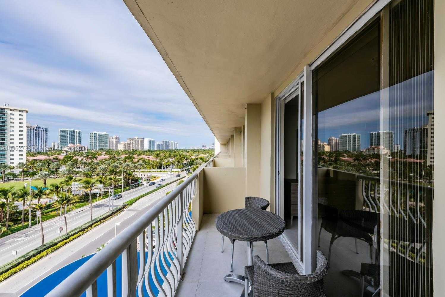 Small Image of 19201 COLLINS AVE #538, Sunny Isles Beach Number 20
