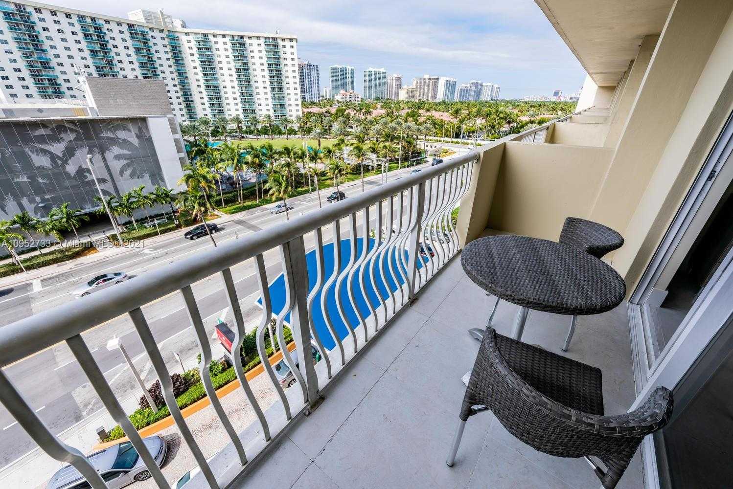 Small Image of 19201 COLLINS AVE #538, Sunny Isles Beach Number 22