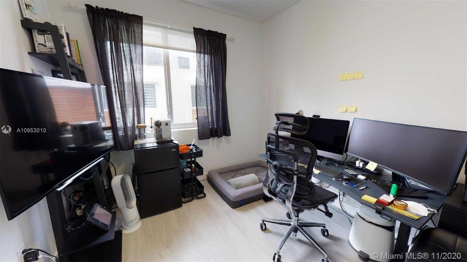Small Image of 1151 101ST ST #1151, Bay Harbor Islands Number 19