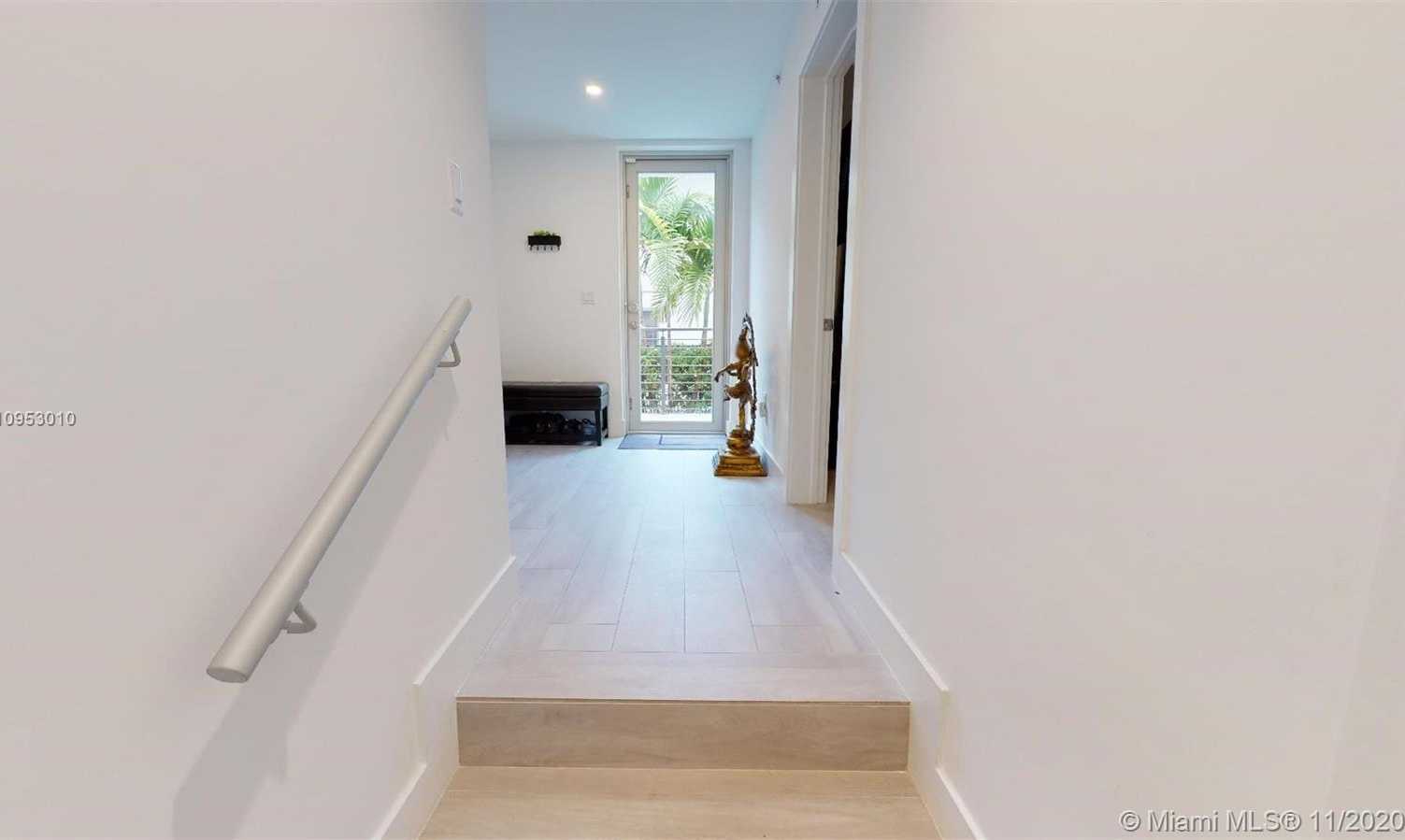 Small Image of 1151 101ST ST #1151, Bay Harbor Islands Number 2