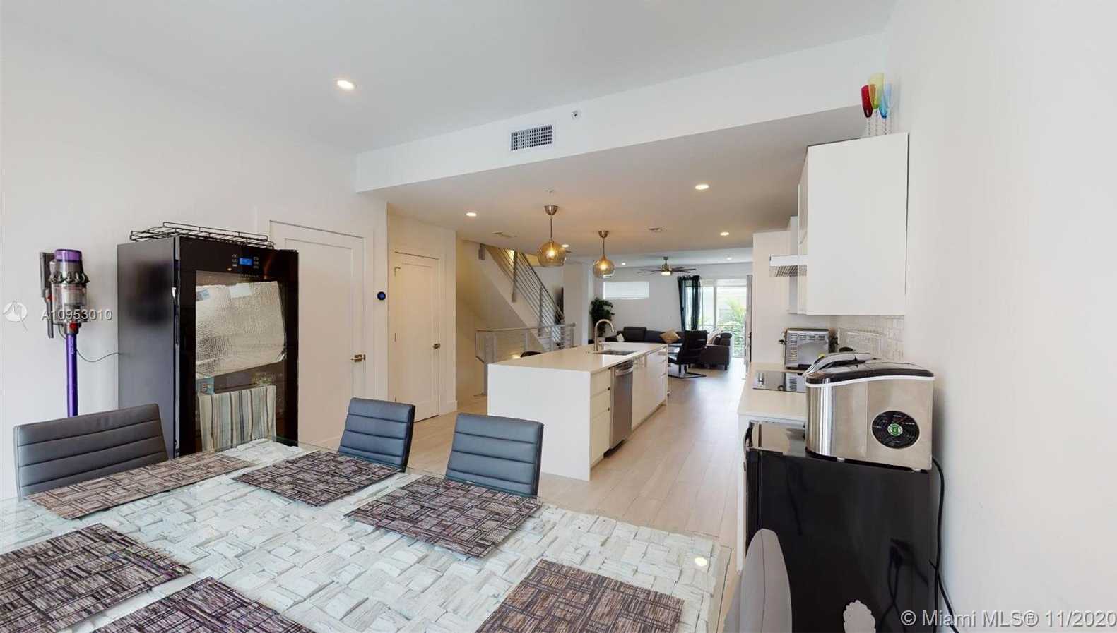 Small Image of 1151 101ST ST #1151, Bay Harbor Islands Number 25