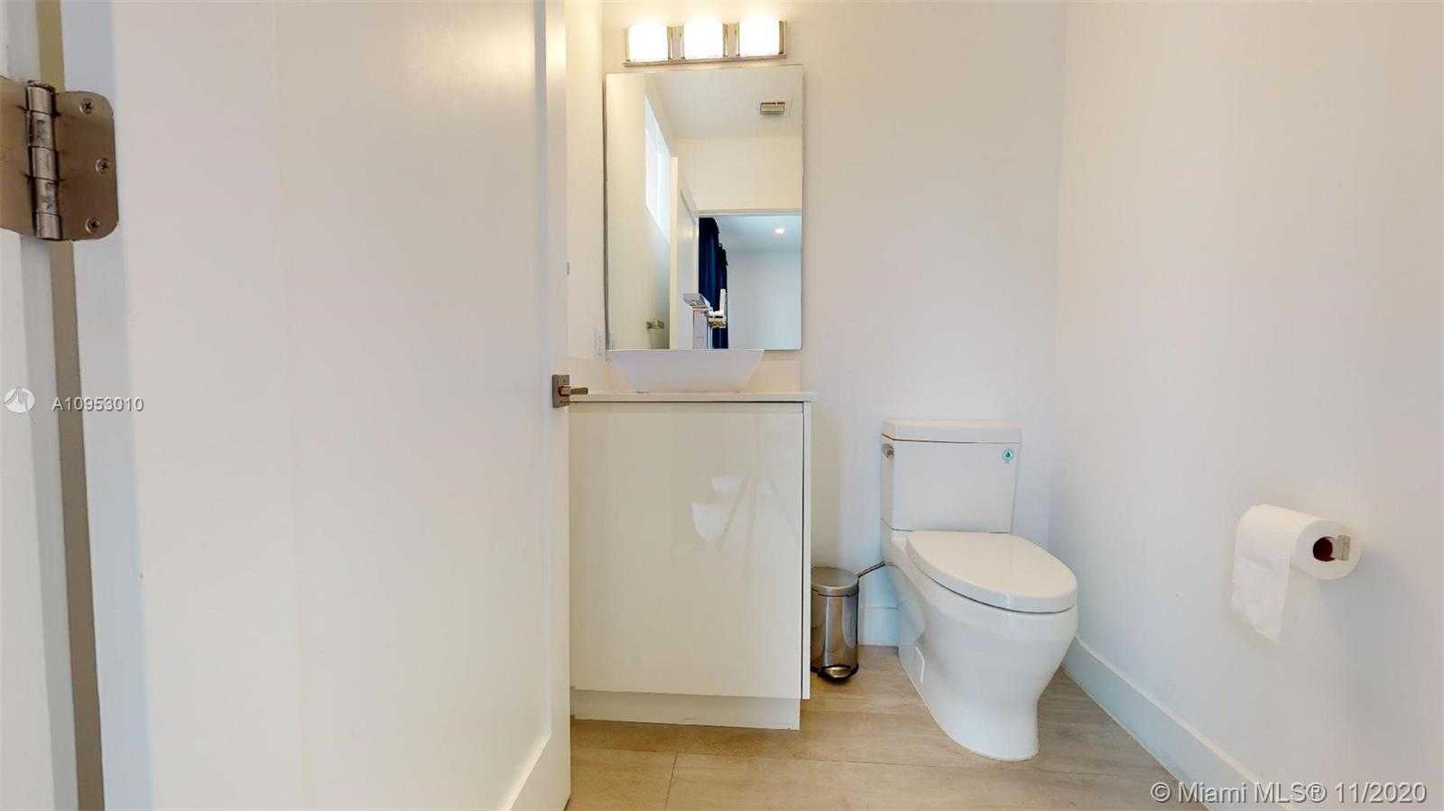 Small Image of 1151 101ST ST #1151, Bay Harbor Islands Number 27