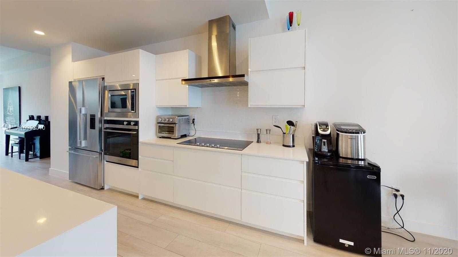 Small Image of 1151 101ST ST #1151, Bay Harbor Islands Number 3