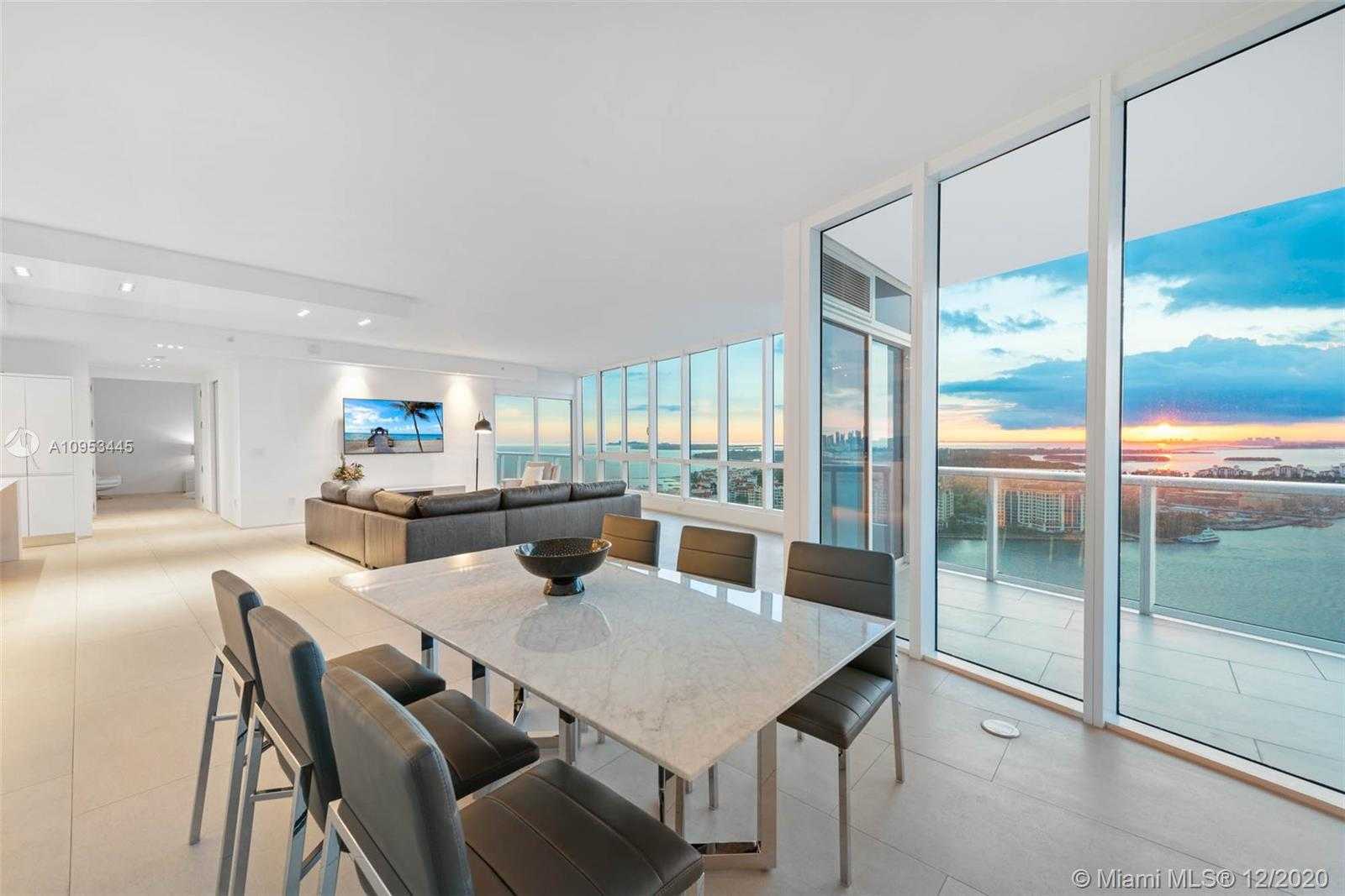 Small Image of 100 South Pointe Dr, Miami Beach, FL 33139, USA Number 15