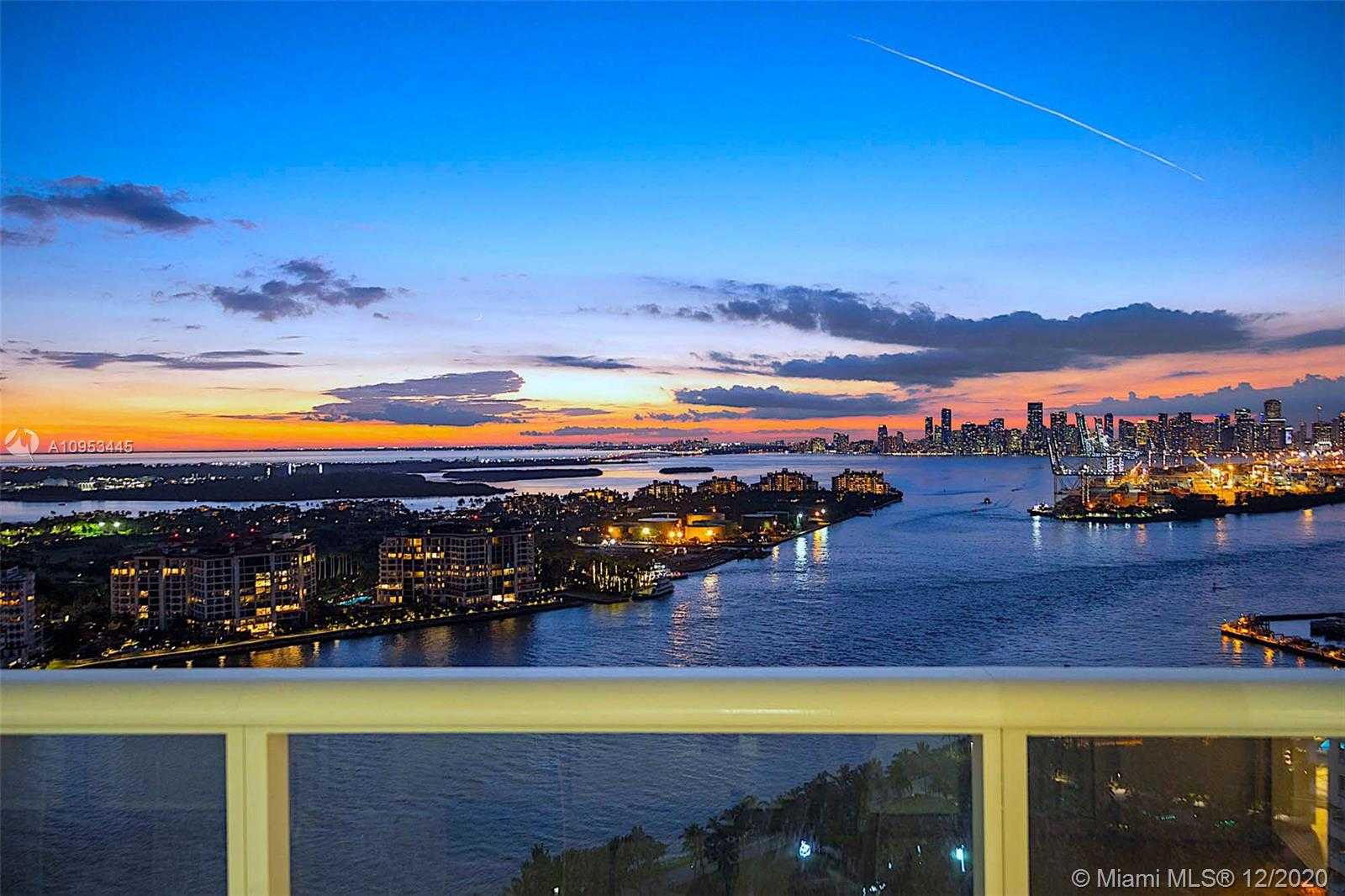 Small Image of 100 South Pointe Dr, Miami Beach, FL 33139, USA Number 36