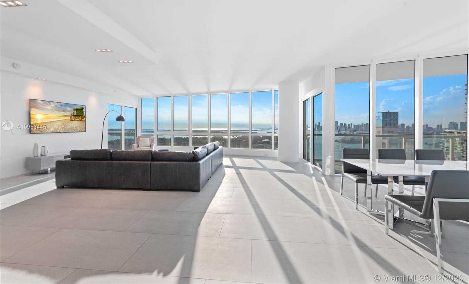 Small Image of 100 South Pointe Dr, Miami Beach, FL 33139, USA Number 6