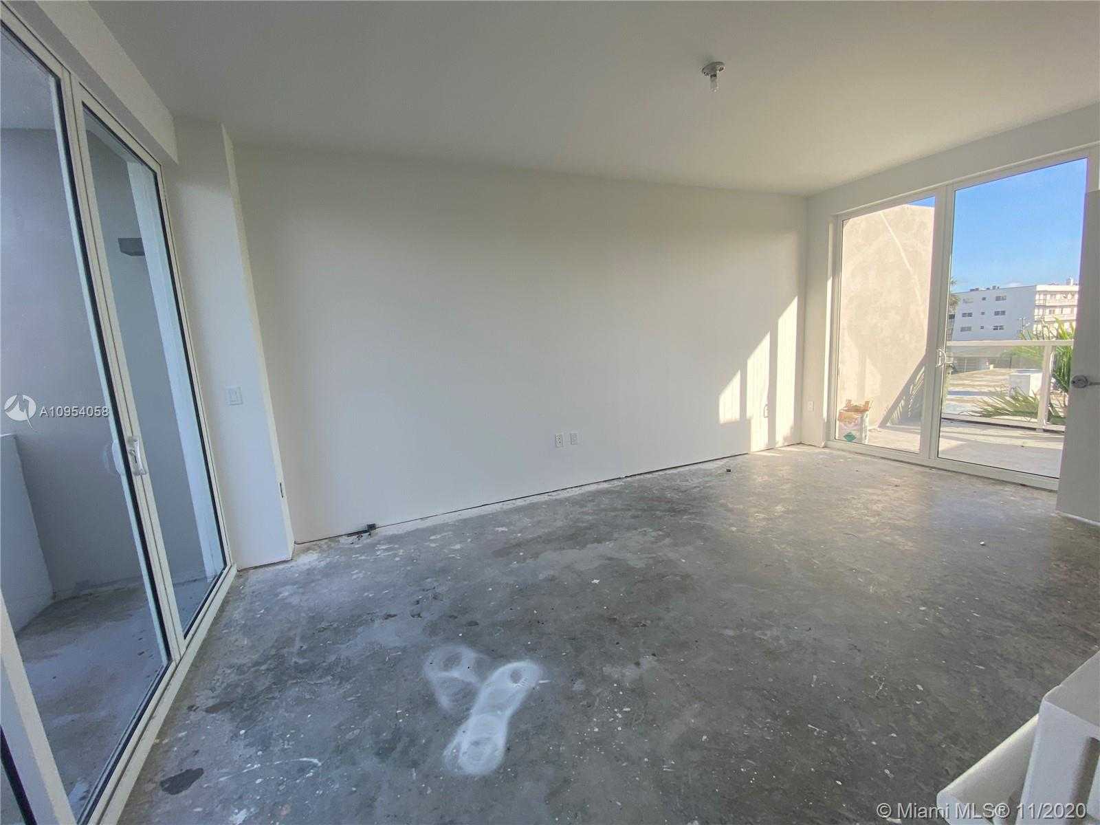 Small Image of 9890 EAST BAY HARBOR DR #th12, Bay Harbor Islands Number 53