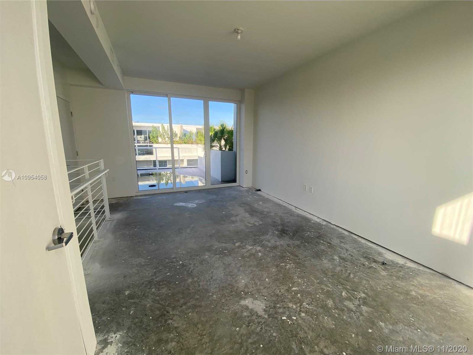 Small Image of 9890 EAST BAY HARBOR DR #th12, Bay Harbor Islands Number 54